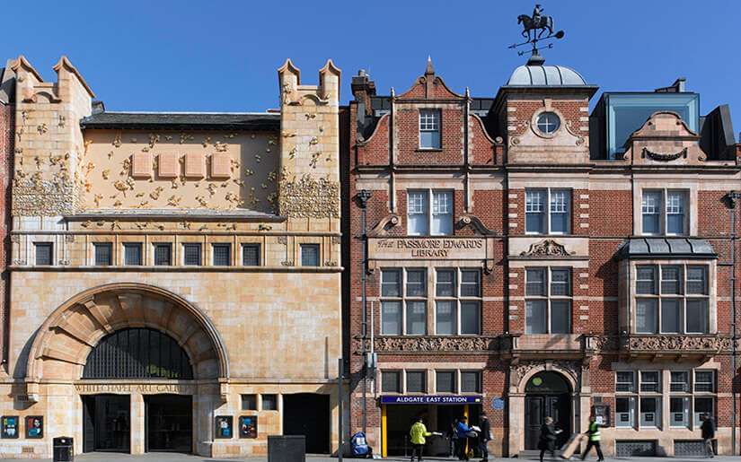 Photo by Guy Montagu Pollock | גלריית וייטצ'פל Photo by Guy Montagu Pollock | גלריית וייטצ'פל