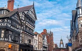 מטיילים מחוץ ללונדון