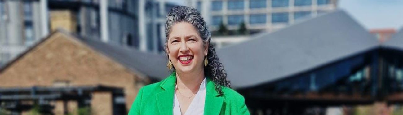 ענת מדרית טיולים בלונדון בעברית