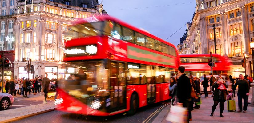 כאוס בלונדון כאוס בלונדון